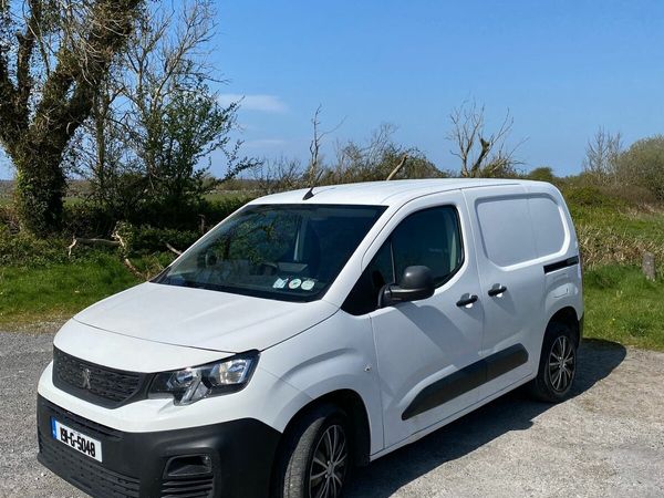 Peugeot Partner MPV, Diesel, 2019, White