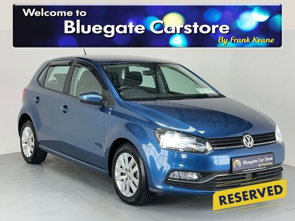 Volkswagen Polo Hatchback, Petrol, 2017, Blue