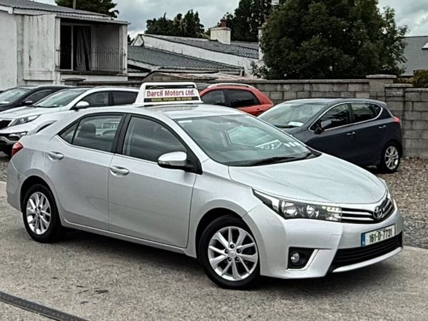Toyota Corolla Saloon, Diesel, 2016, Silver
