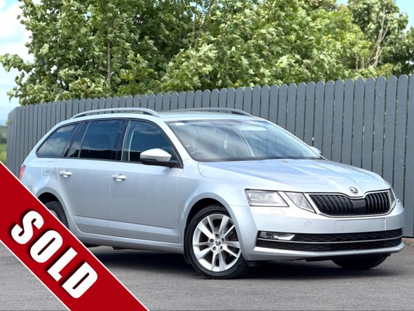 Skoda Octavia Hatchback, Diesel, 2017, Silver