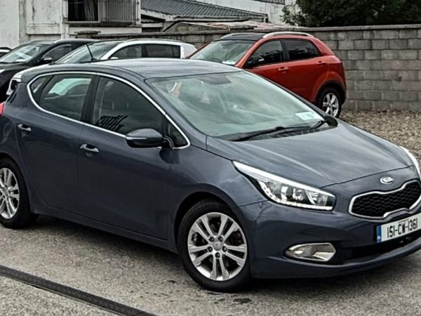 Kia Ceed Hatchback, Diesel, 2015, Blue