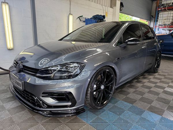 Volkswagen Golf Estate, Petrol, 2018, Grey