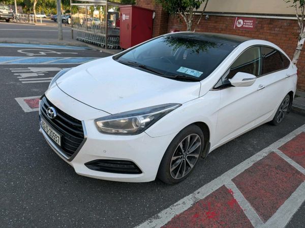 Hyundai i40 Saloon, Diesel, 2015, White