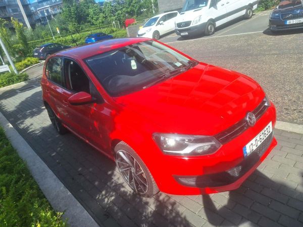 Volkswagen Polo Hatchback, Petrol, 2012, Red