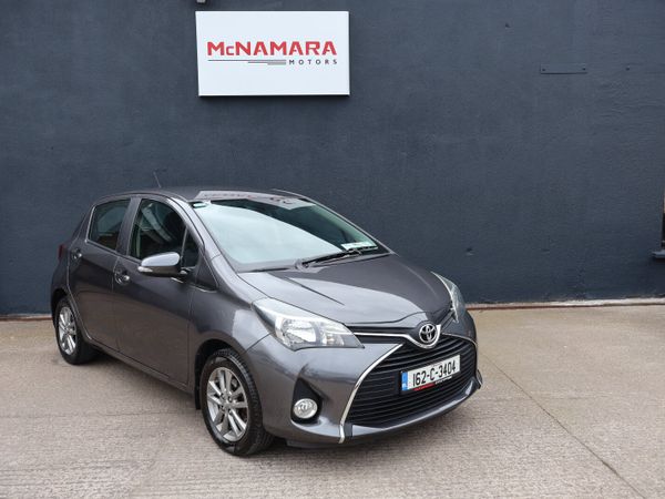 Toyota Yaris Hatchback, Petrol, 2016, Grey