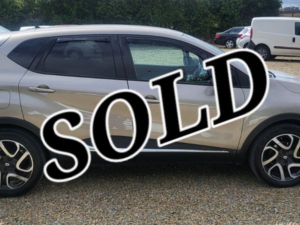 Renault Captur Hatchback, Diesel, 2014, Beige