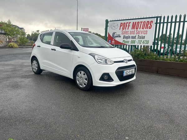 Hyundai i10 Hatchback, Petrol, 2016, White