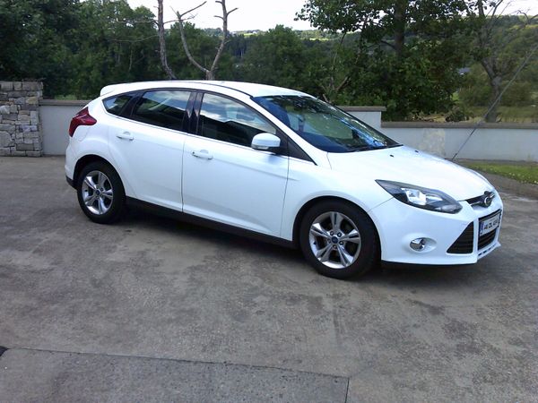 Ford Focus Hatchback, Diesel, 2014, White
