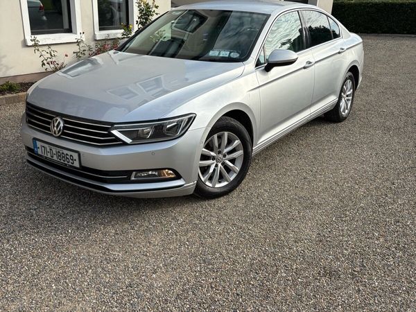 Volkswagen Passat Saloon, Diesel, 2017, Grey