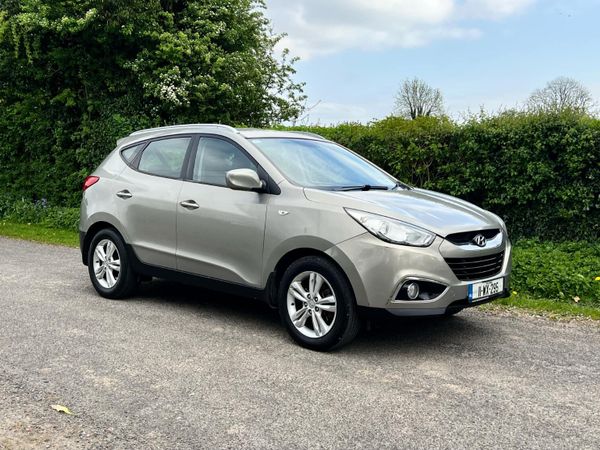 Hyundai ix35 SUV, Diesel, 2011, Silver