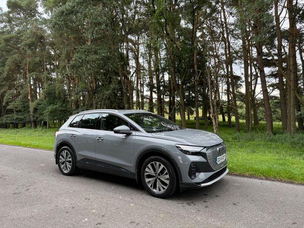 Audi e-tron SUV, Electric, 2022, Grey