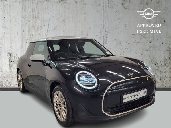 Mini Cooper Hatchback, Electric, 2024, Black