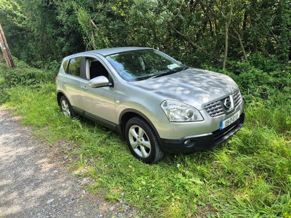 Nissan Qashqai Hatchback, Diesel, 2011, Silver