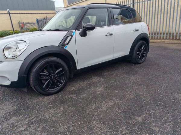Mini Countryman SUV, Diesel, 2014, White