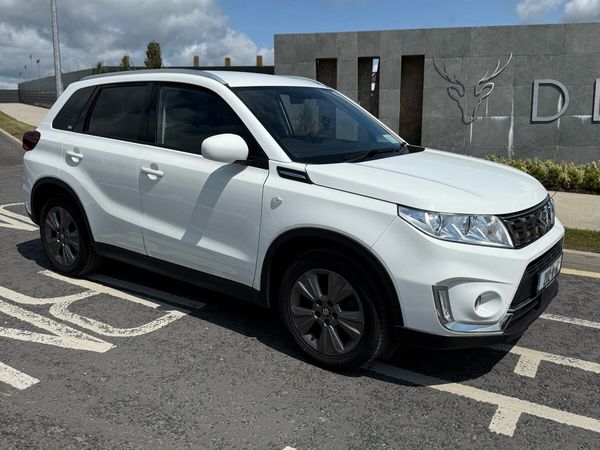Suzuki Vitara SUV, Petrol, 2020, White