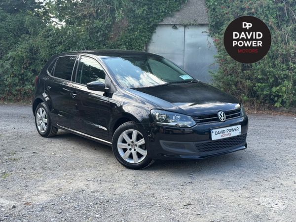 Volkswagen Polo Hatchback, Petrol, 2012, Black