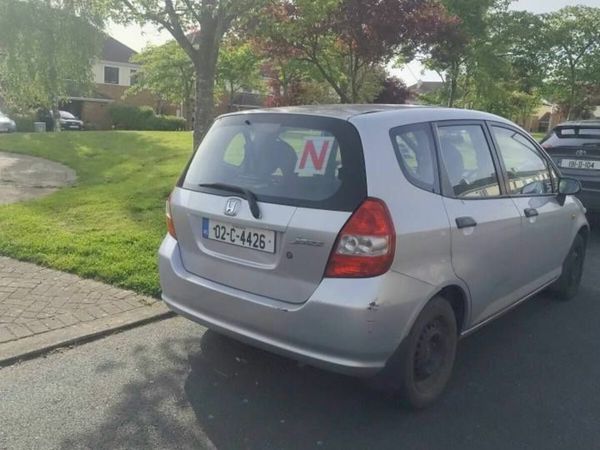 Honda Jazz Hatchback, Petrol, 2002, Silver