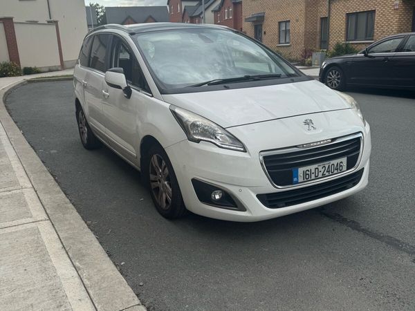 Peugeot 5008 MPV, Diesel, 2016, White