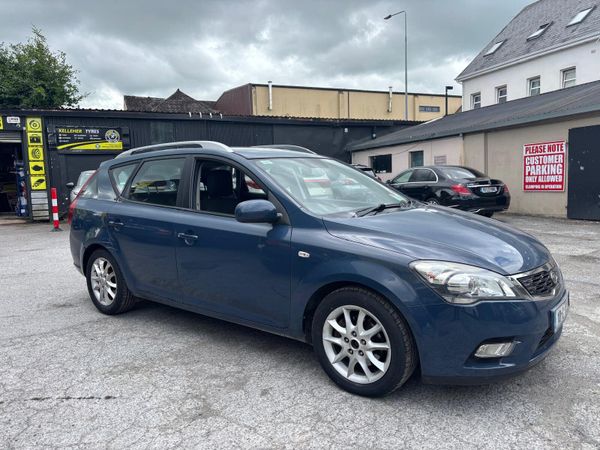 Kia Ceed MPV, Diesel, 2010, Blue