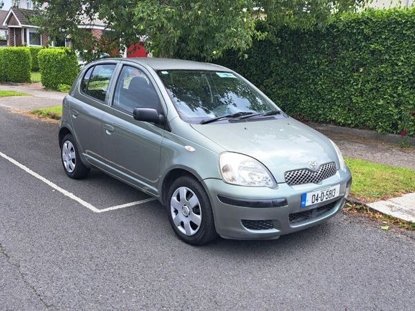 Toyota Yaris Hatchback, Petrol, 2004, Green