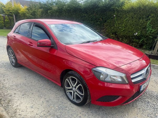 Mercedes-Benz A-Class Hatchback, Diesel, 2013, Red