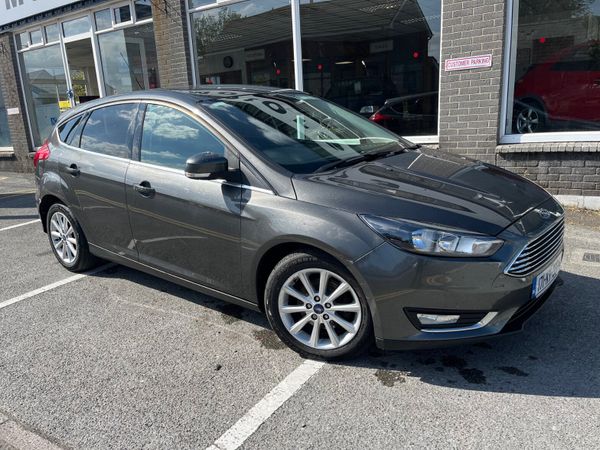 Ford Focus Hatchback, Diesel, 2017, Grey