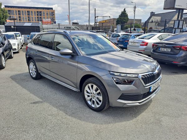 Skoda Kamiq Hatchback, Petrol, 2023, Grey