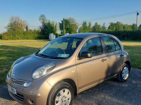 Nissan Micra Hatchback, Petrol, 2010, Gold