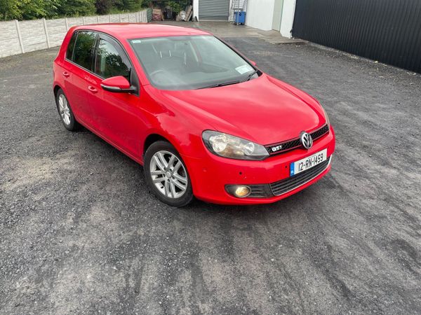 Volkswagen Golf Hatchback, Diesel, 2012, Red