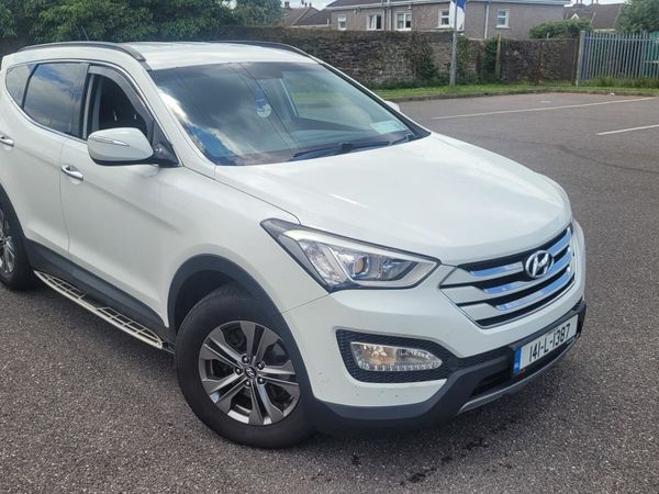 Hyundai Santa Fe SUV, Diesel, 2014, White