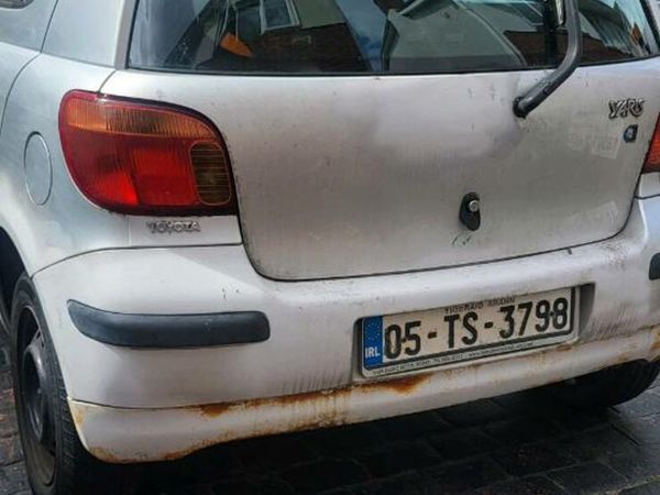 Toyota Yaris , Petrol, 2005, Silver