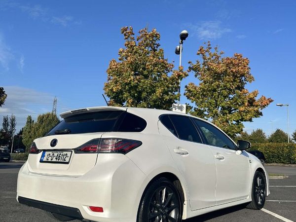 Lexus CT Hatchback, Petrol Hybrid, 2012, White