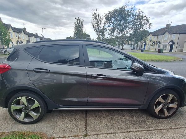 Ford Fiesta Hatchback, Petrol, 2021, Grey