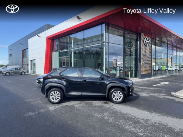 Toyota Yaris Cross Hatchback, Petrol Hybrid, 2024, Black