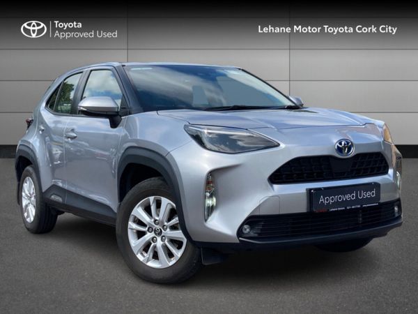Toyota Yaris Cross Hatchback, Petrol Hybrid, 2023, Grey