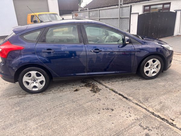 Ford Focus Hatchback, Diesel, 2013, Blue