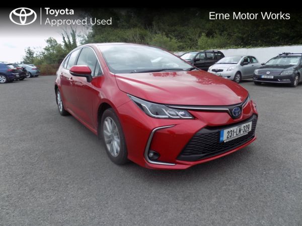 Toyota Corolla Saloon, Petrol Hybrid, 2023, Red