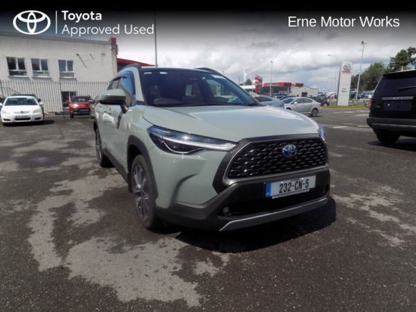 Toyota Corolla Cross Hatchback, Petrol Hybrid, 2023, Green