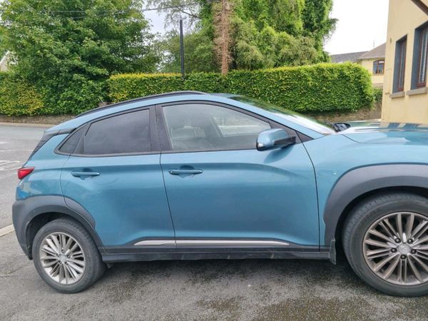 Hyundai KONA MPV, Petrol, 2018, Blue