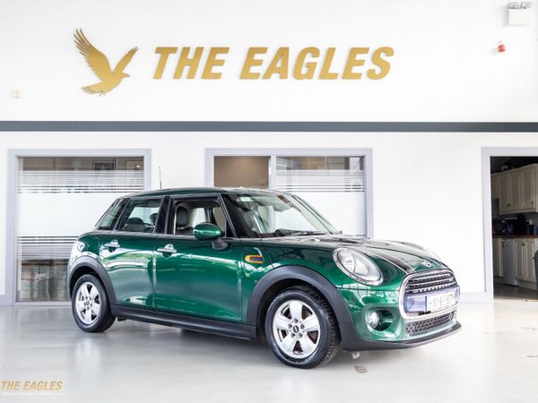 Mini Other Estate/Jeep, Petrol, 2016, Green