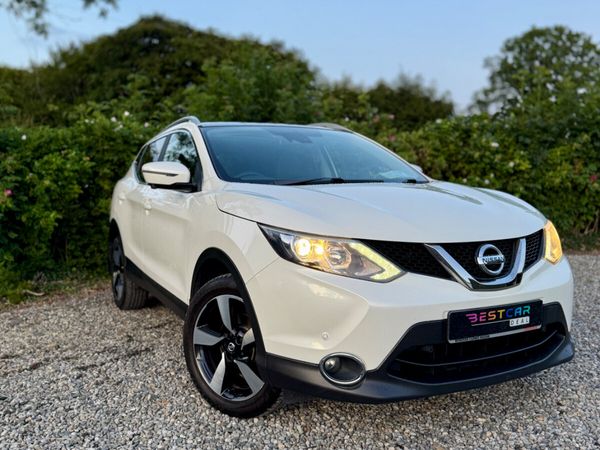 Nissan Qashqai SUV, Diesel, 2017, White
