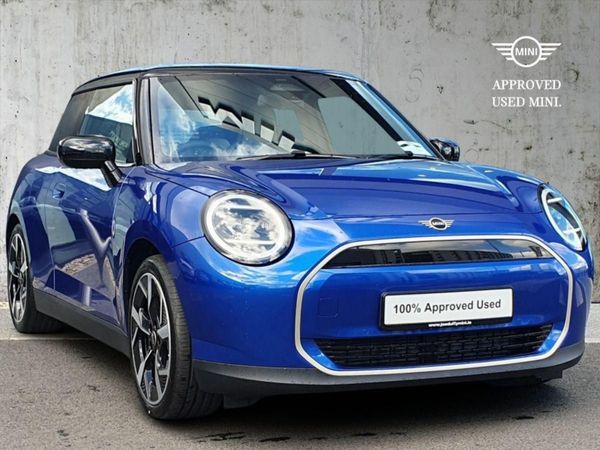 Mini Cooper Hatchback, Electric, 2025, Blue