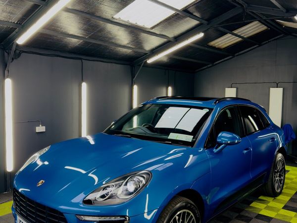Porsche Macan SUV, Diesel, 2015, Blue