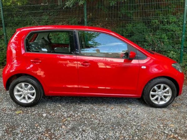 Volkswagen up! Hatchback, Petrol, 2013, Red