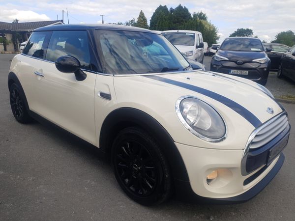 Mini Cooper Hatchback, Diesel, 2014, White