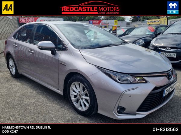 Toyota Corolla Saloon, Petrol Hybrid, 2021, Silver