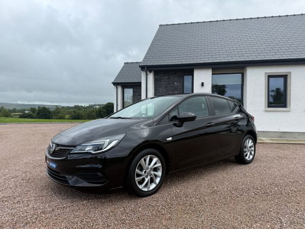 Vauxhall Astra Hatchback, Diesel, 2020, Black