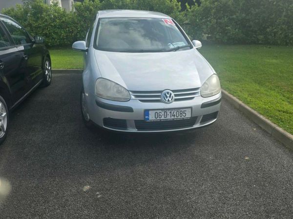 Volkswagen Golf Hatchback, Petrol, 2006, Silver