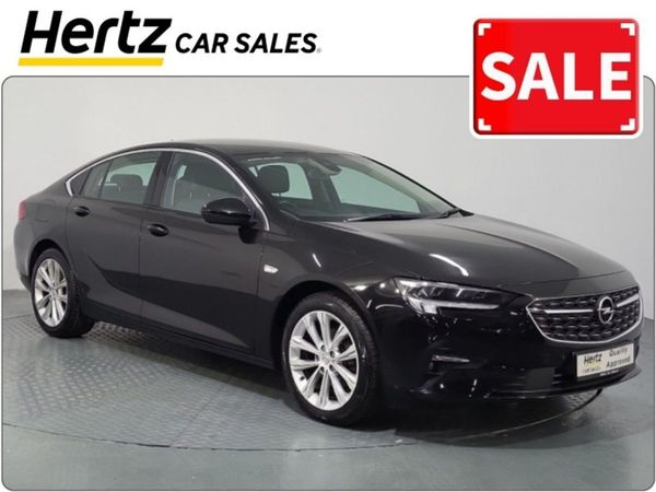 Opel Insignia Hatchback, Diesel, 2022, Black