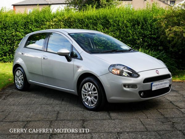 Fiat Punto Hatchback, Petrol, 2014, Grey